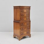 1407 7587 CHEST OF DRAWERS